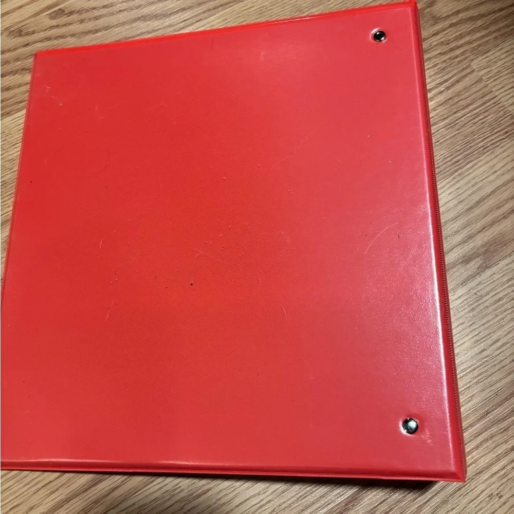 NWT set of two 1 1/2 inch Red D-Ring Binder with View Pockets- holds 375 sheets